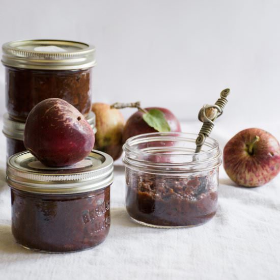 Crabapple Chutney & Liqueur - Recipe photo by portandfin