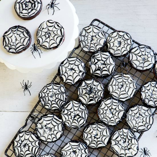 Chocolate Cobweb Cookies - Recipe photo by A Sweet Little Life