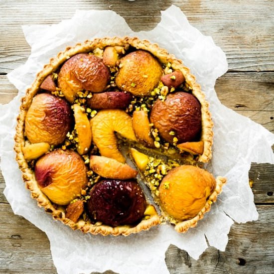 Peach and Pistachio Tart - Recipe photo by OPSD food blog