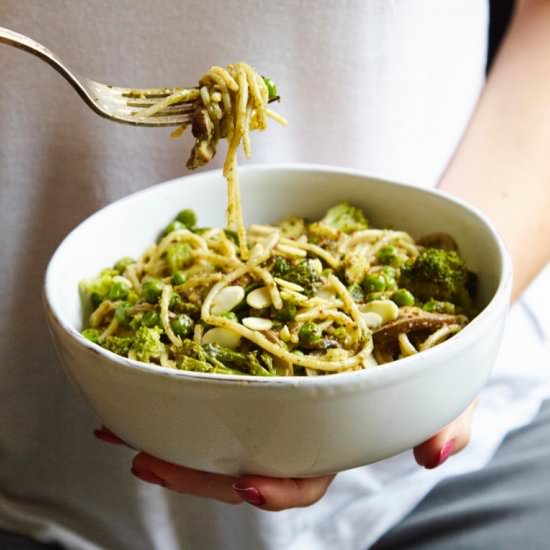 Brown rice pasta, pesto and peas - Recipe photo by madeleineshaw