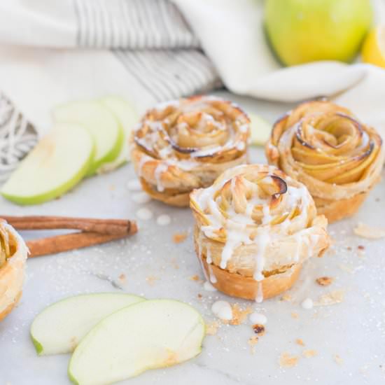 Apple Rose Tarts - Recipe photo by mixed and measured