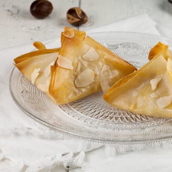 Pear and Blue Cheese Filo Pastries - Recipe photo by ohmydish