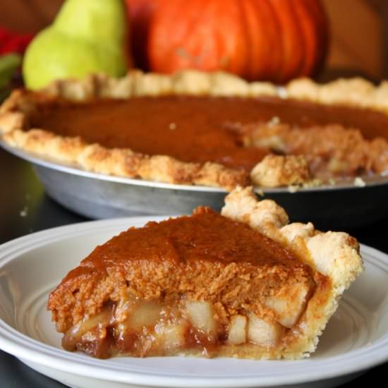Caramel Pear Pumpkin Pie - Recipe photo by cinnamon_and_coriander