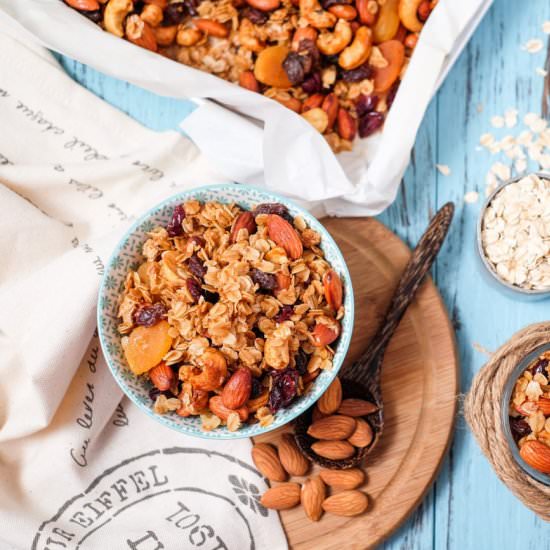 Healthy Granola - Recipe photo by misstamchiak