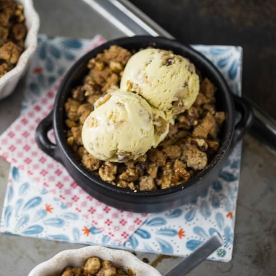 Apple Crumble w/ Maple Ice Cream - Recipe photo by tassedamour