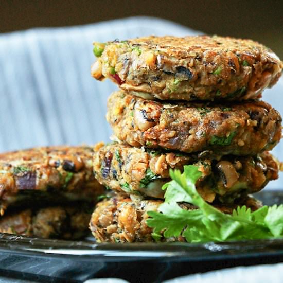 Black-eyed Peas Veggie Burger - Recipe photo by foodsfromafrica