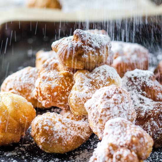 Zeppoles - Recipe photo by gogogogourmet