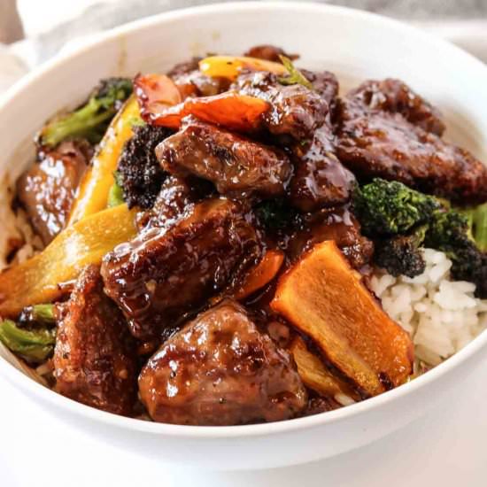 Paleo Orange Beef - Recipe photo by WanderlustandWellness