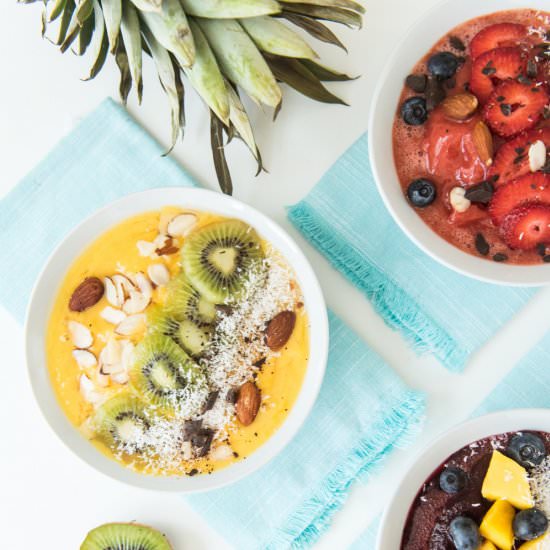 Fresh Fruit Smoothie Bowls - Recipe photo by the sweetest occasion