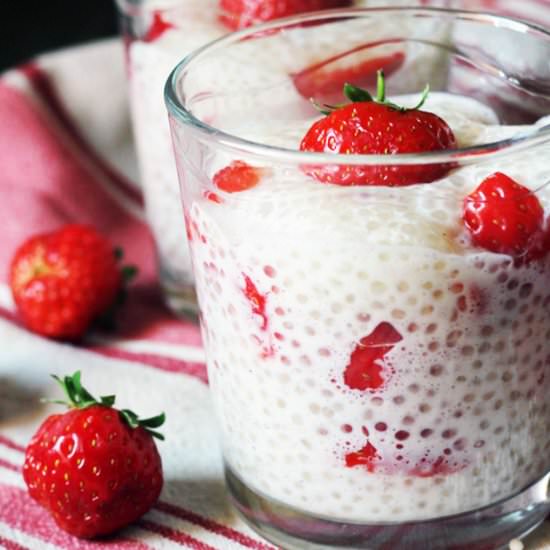 Strawberry Tapioca Pudding - Recipe photo by easyrecipesforkids