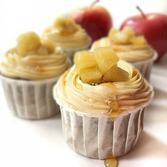 Sugarfree Apple Cupcakes - Recipe photo by Sherbakes