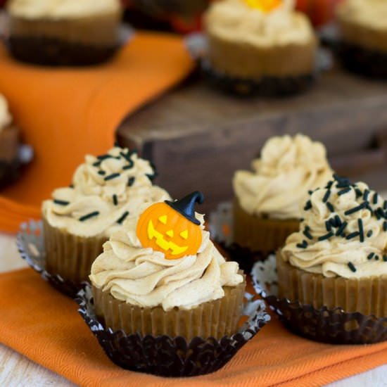 Pumpkin Cupcakes - Recipe photo by flouronmyface