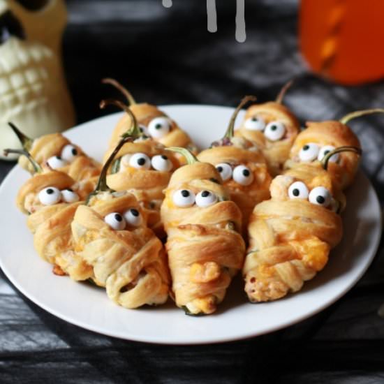 Mummy Jalapeno Poppers - Recipe photo by Endlessly Inspired