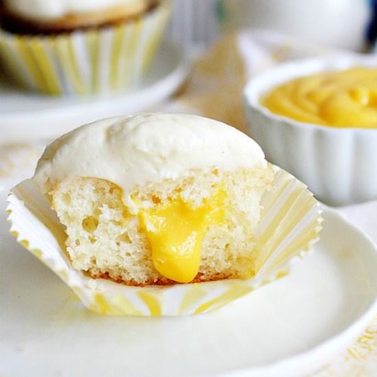 Coconut Mango Cupcakes - Recipe photo by Home. Made. Interest.