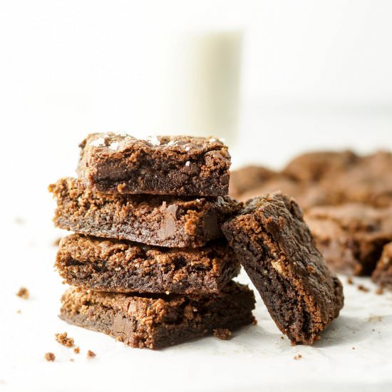 Vegan Almond Butter Brownies - Recipe photo by detoxinista