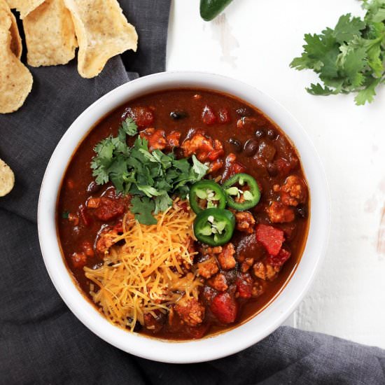 Healthy Pumpkin Turkey Chili - Recipe photo by ambitiouskitchen