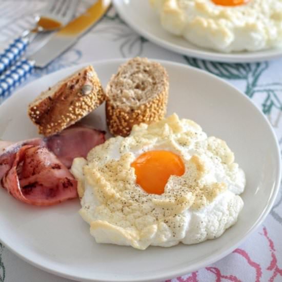 Easy and Yummy Egg Clouds - Recipe photo by cocinaparaemancipados
