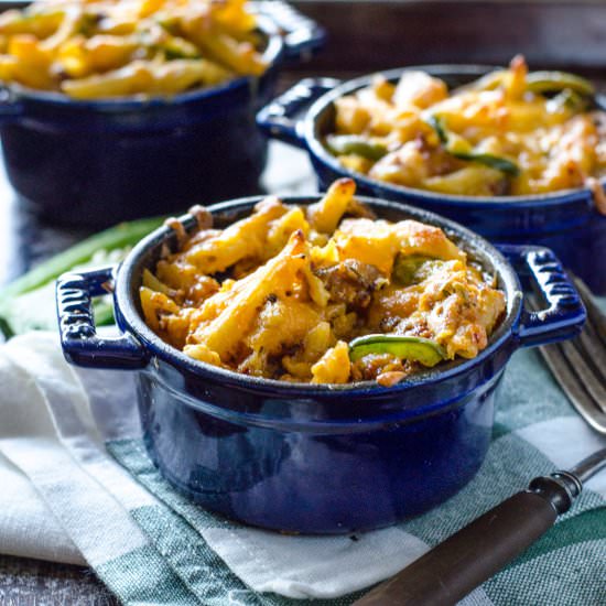 Spicy Jalepeno Mac & Cheese - Recipe photo by gogogogourmet