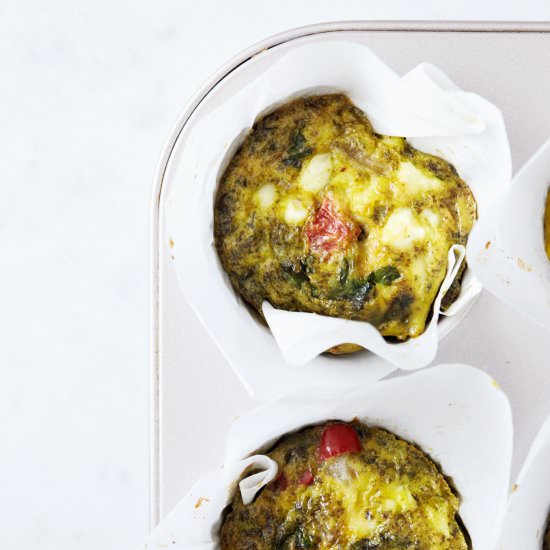 Easy Pesto Egg Muffins - Recipe photo by Natural Girl Modern World