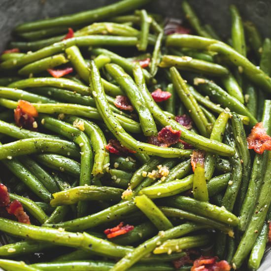 Brown Sugar Green Beans & Bacon - Recipe photo by CremedelaCrumb