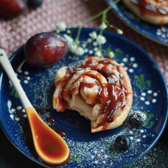 Plum Roses with Caramel - Recipe photo by Raspberrysue