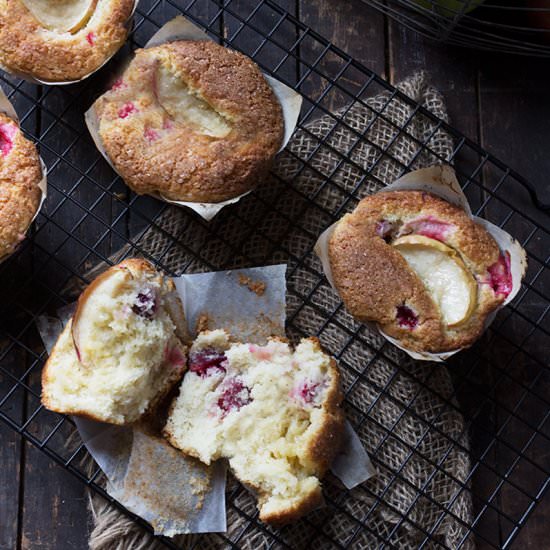 Cranberry Vanilla Muffins - Recipe photo by seasonsandsuppers