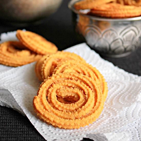 Garlic Murukku, Savory Snack - Recipe photo by Aromatic Cooking