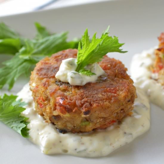 Maryland Style Blue Crab Cakes - Recipe photo by SimpleSeasonal