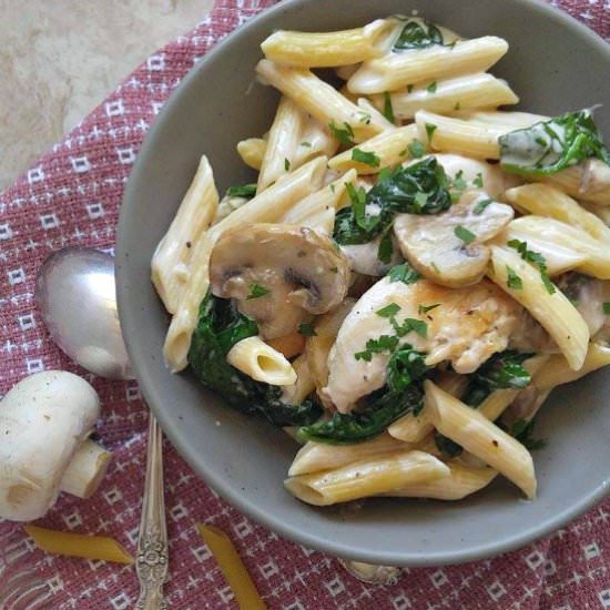 Creamy Garlic Mushroom Chicken - Recipe photo by thegardeningcook