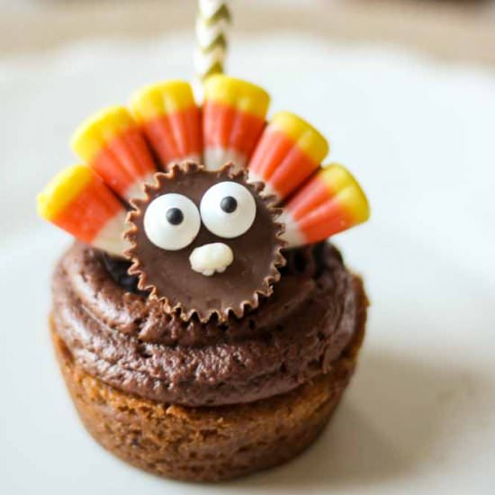 Thanksgiving Cookie Cupcakes - Recipe photo by thisgrandmaisfun