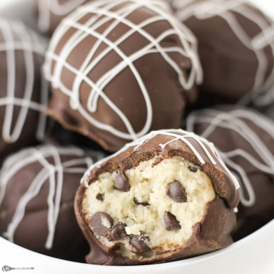 Edible Cookie Dough Truffles - Recipe photo by veggiebalance