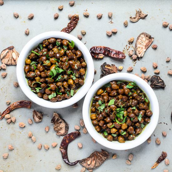 Spiced Red Chickpeas with Jaggery - Recipe photo by thehathicooks