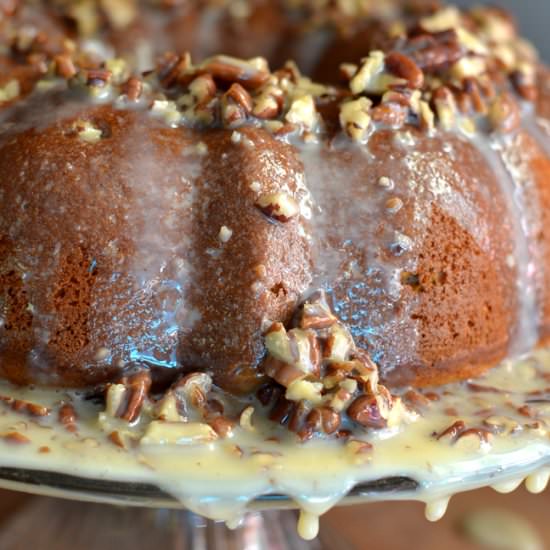 Pecan Pumpkin Bundt Cake - Recipe photo by Poofy Cheeks