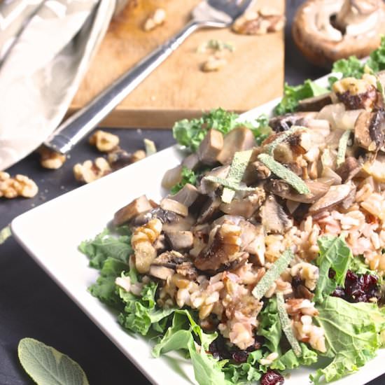 Mushroom Kale Salad - Recipe photo by alittlesage