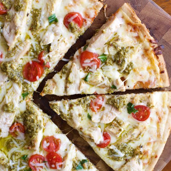 Pesto Chicken Pizza - Recipe photo by maebells