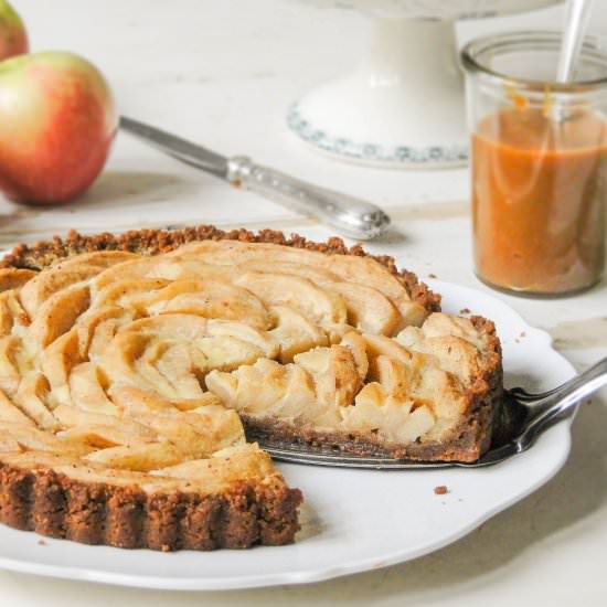 Speculoos Apple Tart - Recipe photo by sabine@mamangerie