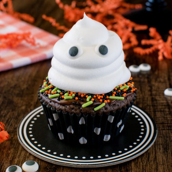 Ghost Brownie Cupcakes - Recipe photo by BruCrewLife