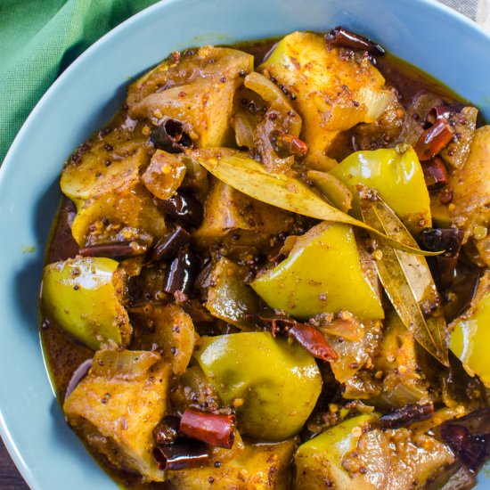 Spicy Green Apple Curry - Recipe photo by The Flavor Bender