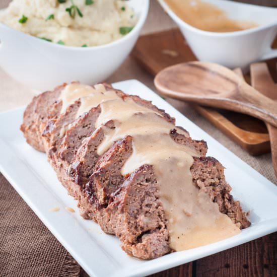 Good Old-fashioned Meatloaf - Recipe photo by photosandfood