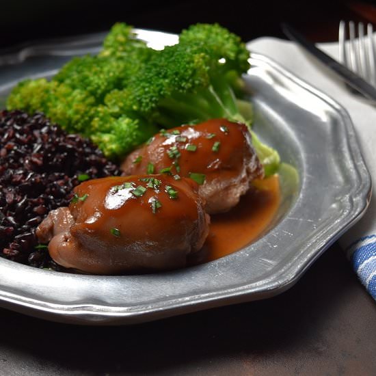 Super Easy Baked Chicken Thighs - Recipe photo by shelovesbiscotti