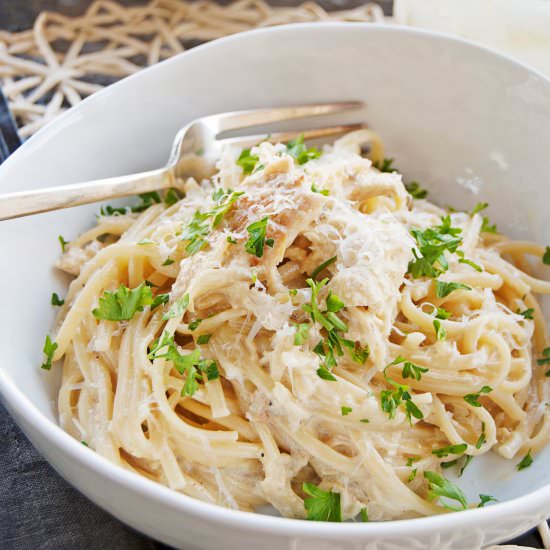 Creamy Garlic Chicken Pasta - Recipe photo by thecharmingdetroiter
