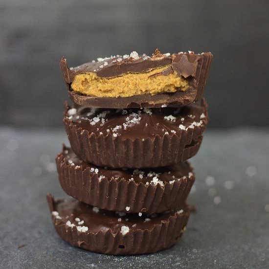 Speculoos Cookie Butter Cups - Recipe photo by KneadingHome