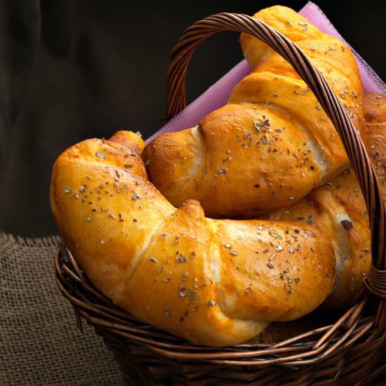 Savoury Italian Croissants - Recipe photo by manusmenu