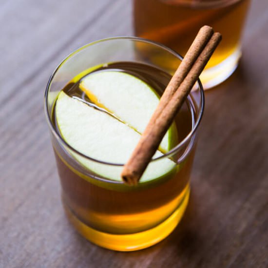 Apple Pie Moonshine - Recipe photo by Azestybite