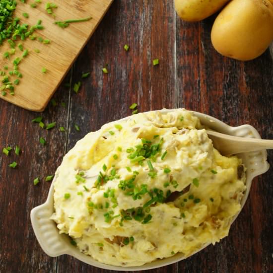 Sour Cream & Onion Mashed Potatoes - Recipe photo by hing12133
