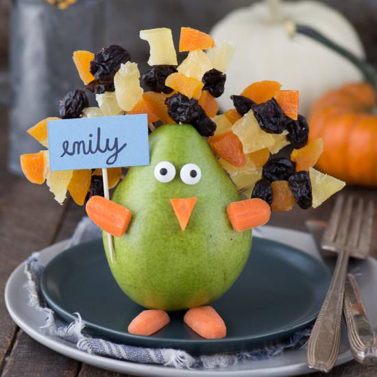Edible Turkey Place Cards - Recipe photo by thefirstyearblog