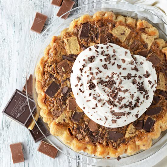 Chocolate Chunk Pecan Pie - Recipe photo by TheCakeChica