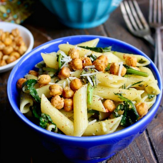 Pasta w/ Rapini & Crispy Chickpeas - Recipe photo by Grabaplate