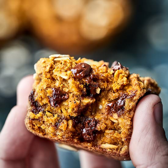 Skinny Pumpkin Muffins - Recipe photo by showmetheyummy