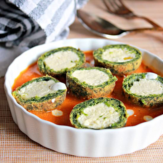 Spinach Cheese Balls In Gravy - Recipe photo by Aromatic Cooking